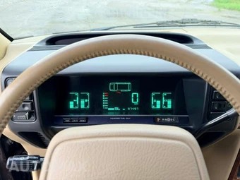 1993 Chrysler Town & Country - miniatura 8