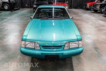 1993 Ford Mustang LX Hatchback - miniatura 8