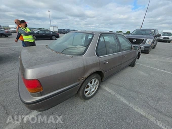 1993 Honda Accord Sedan LX – miniatura 4