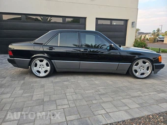 1993 Mercedes-Benz 190 190 E - miniatura 5