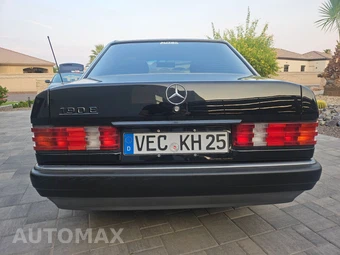 1993 Mercedes-Benz 190 190 E - miniatura 7