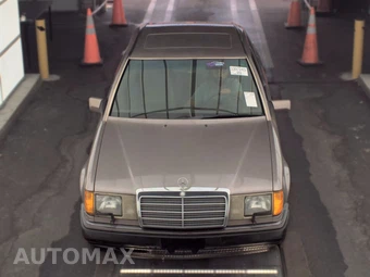 1993 Mercedes-Benz 300 E Sedan – miniatura 2