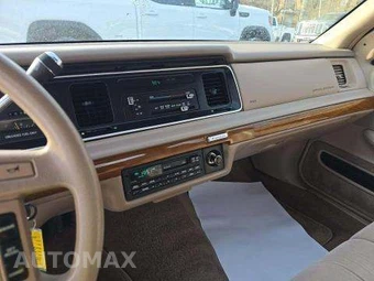 1993 Mercury Grand Marquis GS - miniatura 10