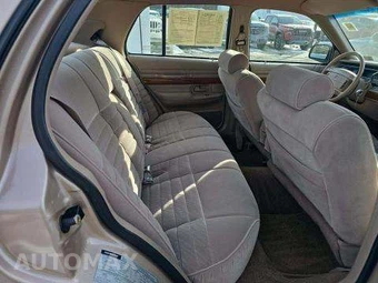 1993 Mercury Grand Marquis GS - miniatura 16