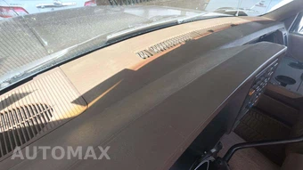 1994 Chevrolet Suburban K1500 – miniatura 38