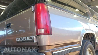 1994 Chevrolet Suburban K1500 – miniatura 40