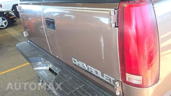 1994 Chevrolet Suburban K1500 – miniatura 58