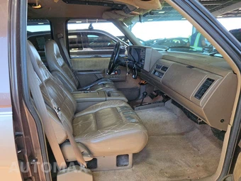 1994 Chevrolet Suburban K1500 – miniatura 8