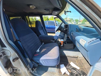 1994 Ford Explorer XLT – miniatura 18