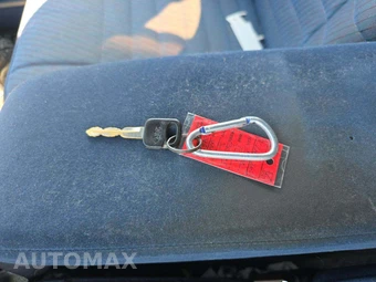 1994 Ford Explorer XLT – miniatura 8