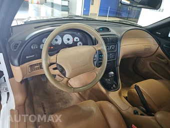 1994 Ford Mustang SVT Cobra Coupe - miniatura 17