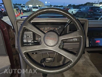 1994 GMC Suburban C1500 - miniatura 16