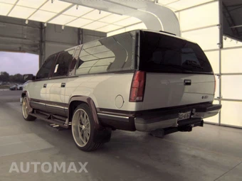 1994 GMC Suburban C1500 - miniatura 8