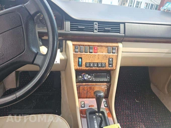 1994 Mercedes-Benz E 320 Convertible – miniatura 10