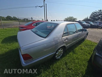 1994 Mercedes-Benz S 420 Sedan – miniatura 4