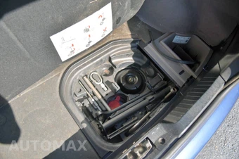 1995 BMW 3 Series Hatchback 318ti - miniatura 44