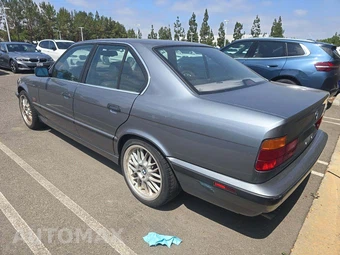 1995 BMW 5 Series Sedan 540i - miniatura 2