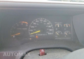 1995 Chevrolet C3500 HD Cab Chassis Regular Cab 15K GVWR DRW - miniatura 8