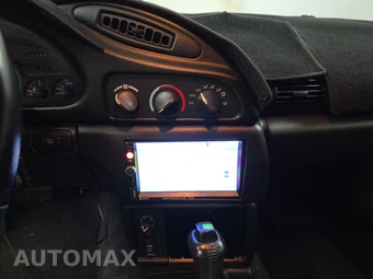 1995 Chevrolet Camaro Z28 Convertible – miniatura 11