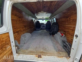 1995 Dodge Ram Cargo Van 2500 - miniatura 11