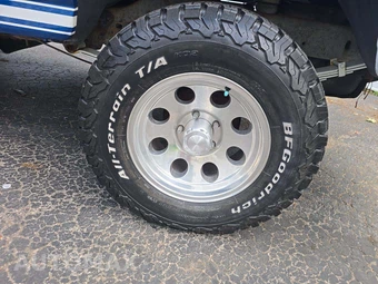 1995 Ford Bronco XLT - miniatura 23
