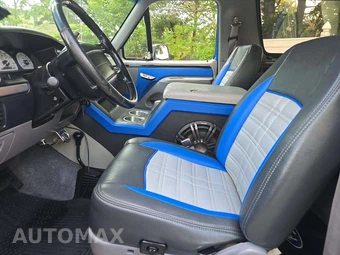 1995 Ford Bronco XLT - miniatura 3