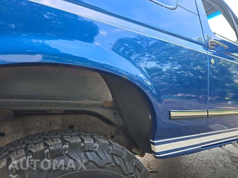1995 Ford Bronco XLT - miniatura 30
