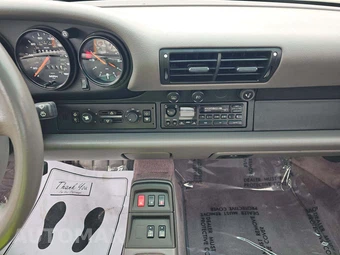 1995 Porsche 911 Carrera Coupe – miniatura 10