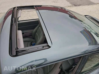 1995 Porsche 911 Carrera Coupe – miniatura 12
