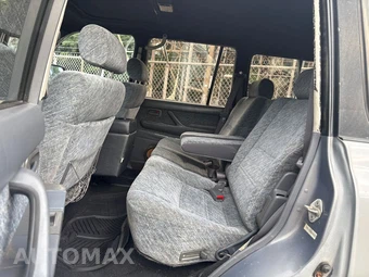 1995 Toyota Land Cruiser - miniatura 9