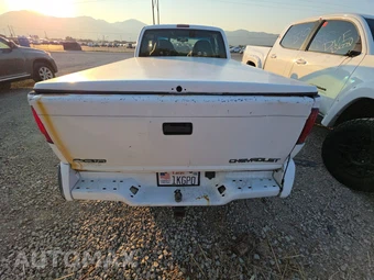1996 Chevrolet S-10 LS Extended Cab Long Bed - miniatura 5