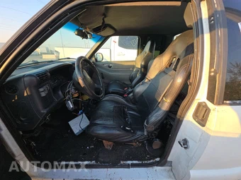 1996 Chevrolet S-10 LS Extended Cab Long Bed - miniatura 7