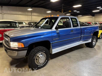 1996 Dodge Ram 3500 Base Extended Cab Long Bed DRW - miniatura 15