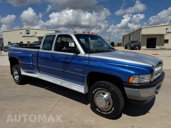 1996 Dodge Ram 3500 Base Extended Cab Long Bed DRW - miniatura 39