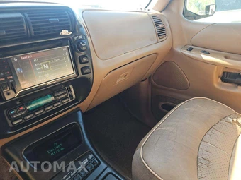 1996 Ford Explorer Limited – miniatura 18