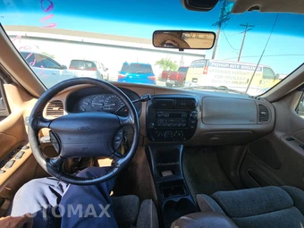 1996 Ford Explorer XLT – miniatura 11