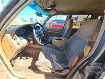 1996 Ford Explorer XLT – miniatura 7
