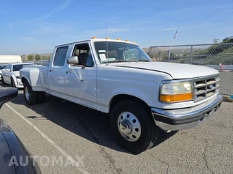 1996 Ford F-350 Crew Cab Long Bed DRW - miniatura 3