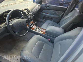 1996 Lexus LS 400 – miniatura 13