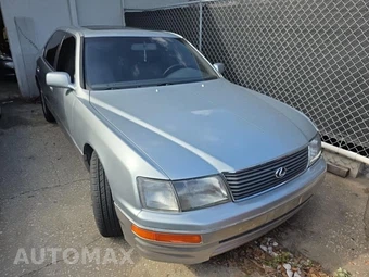 1996 Lexus LS 400 – miniatura 3
