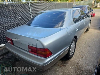 1996 Lexus LS 400 – miniatura 4