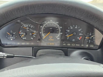 1996 Mercedes-Benz S 320 SWB Sedan - miniatura 89