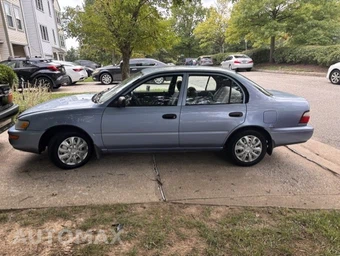 1996 Toyota Corolla Sedan - samochód z USA z aukcji Manheim, oferta Kup Teraz w AUTOMAX