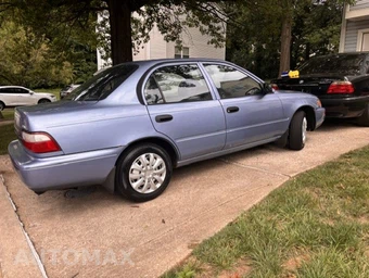 1996 Toyota Corolla Sedan - miniatura 4