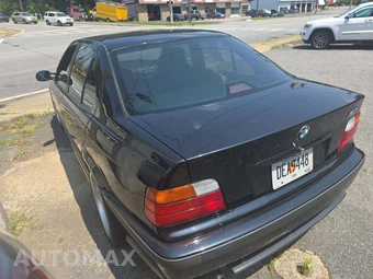 1997 BMW M3 Sedan – miniatura 2