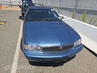 1997 Buick Skylark Custom Sedan – miniatura 2