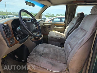 1997 Chevrolet G1500 Upfitter Van 135.0" WB - miniatura 7