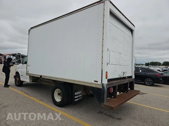 1997 Chevrolet G3500 Cutaway 1SA 11K GVWR DRW 159.0" WB - miniatura 6