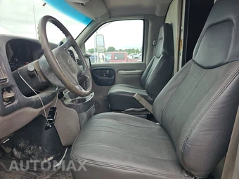 1997 Chevrolet G3500 Cutaway 1SA 11K GVWR DRW 159.0" WB - miniatura 7