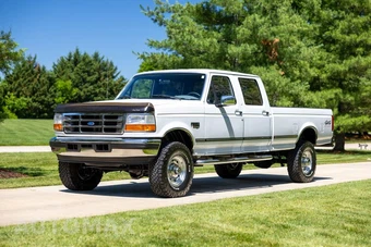 1997 Ford F-350 Crew Cab Long Bed - samochód z USA z aukcji Manheim, oferta Kup Teraz w AUTOMAX